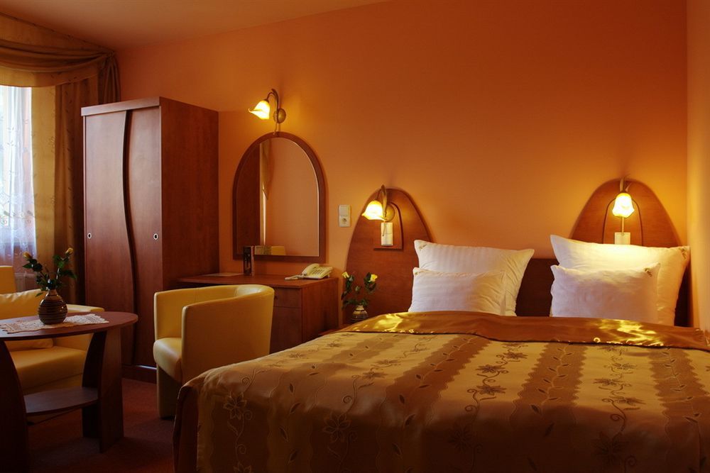 Aparthotel Adler Krakow Ngoại thất bức ảnh